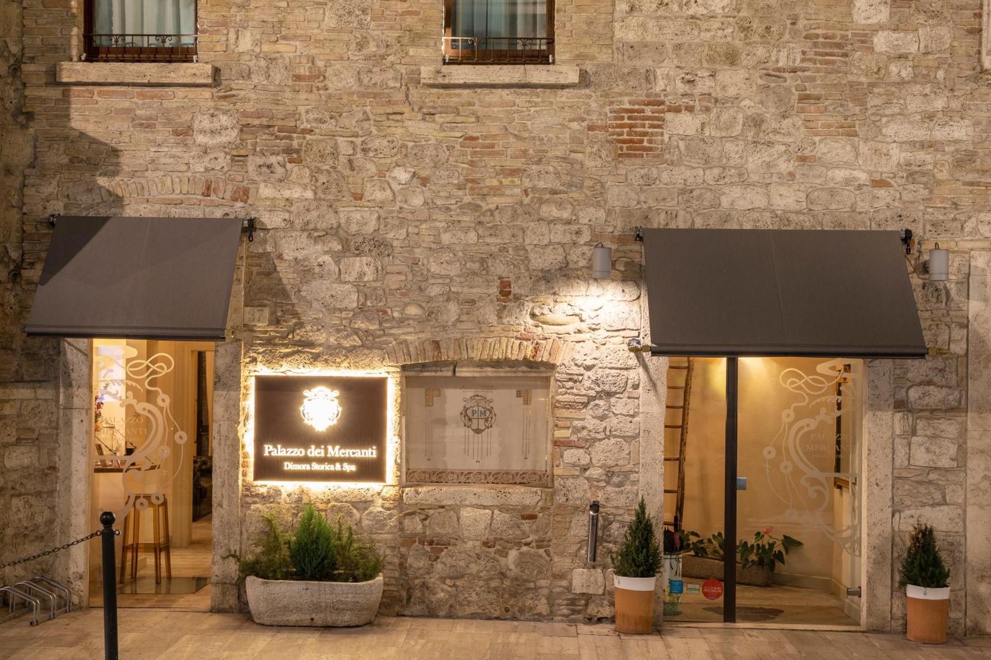 Palazzo Dei Mercanti - Dimora&Spa Ascoli Piceno Esterno foto