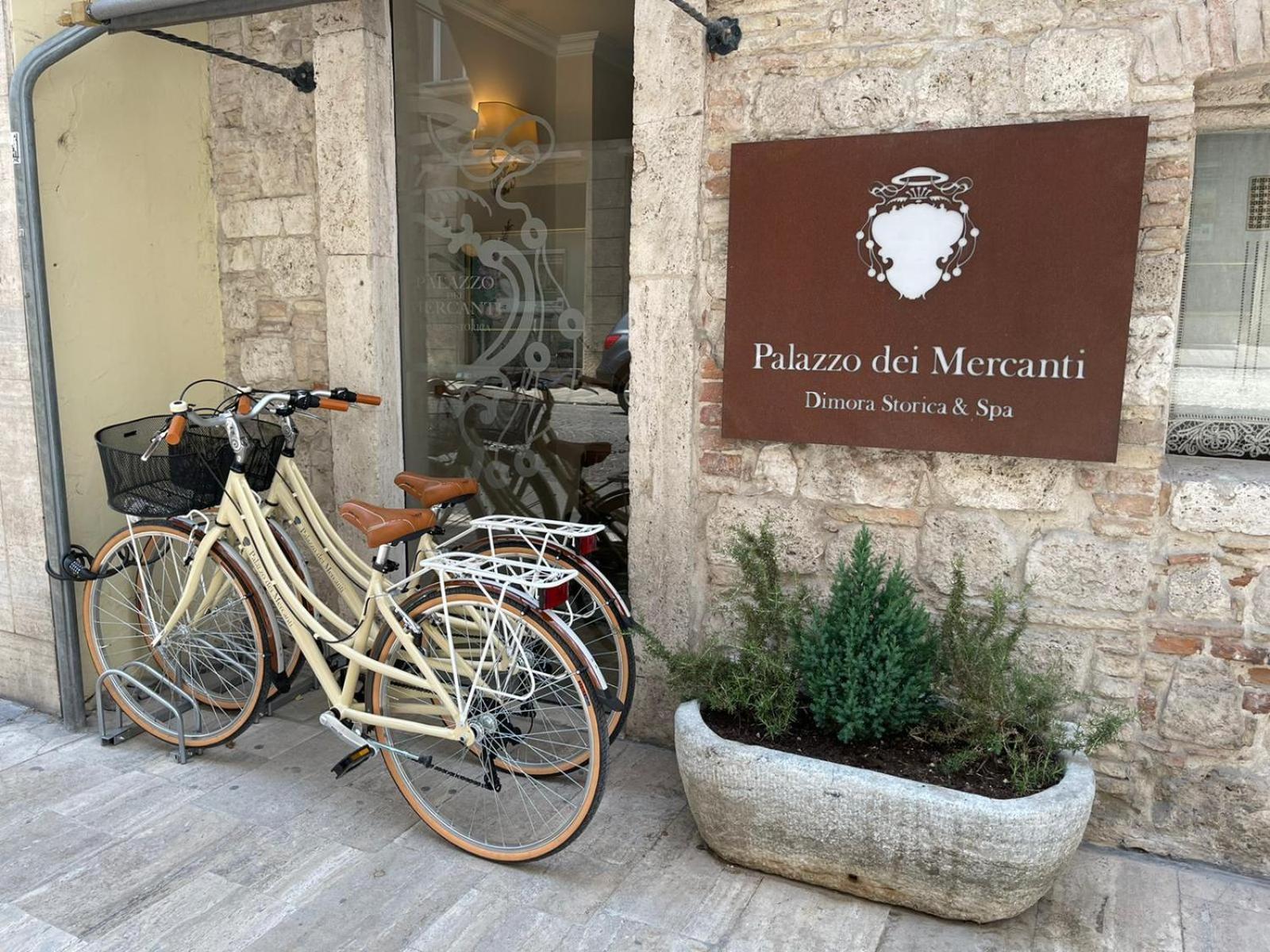 Palazzo Dei Mercanti - Dimora&Spa Ascoli Piceno Esterno foto
